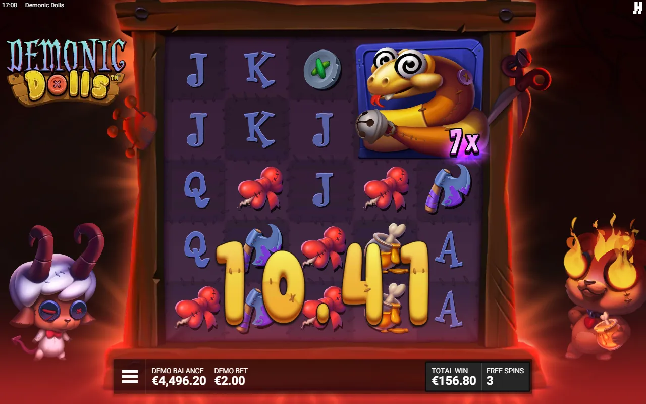 a seven times rattlesnake wild completing a cluster during Demonic Dolls free spins